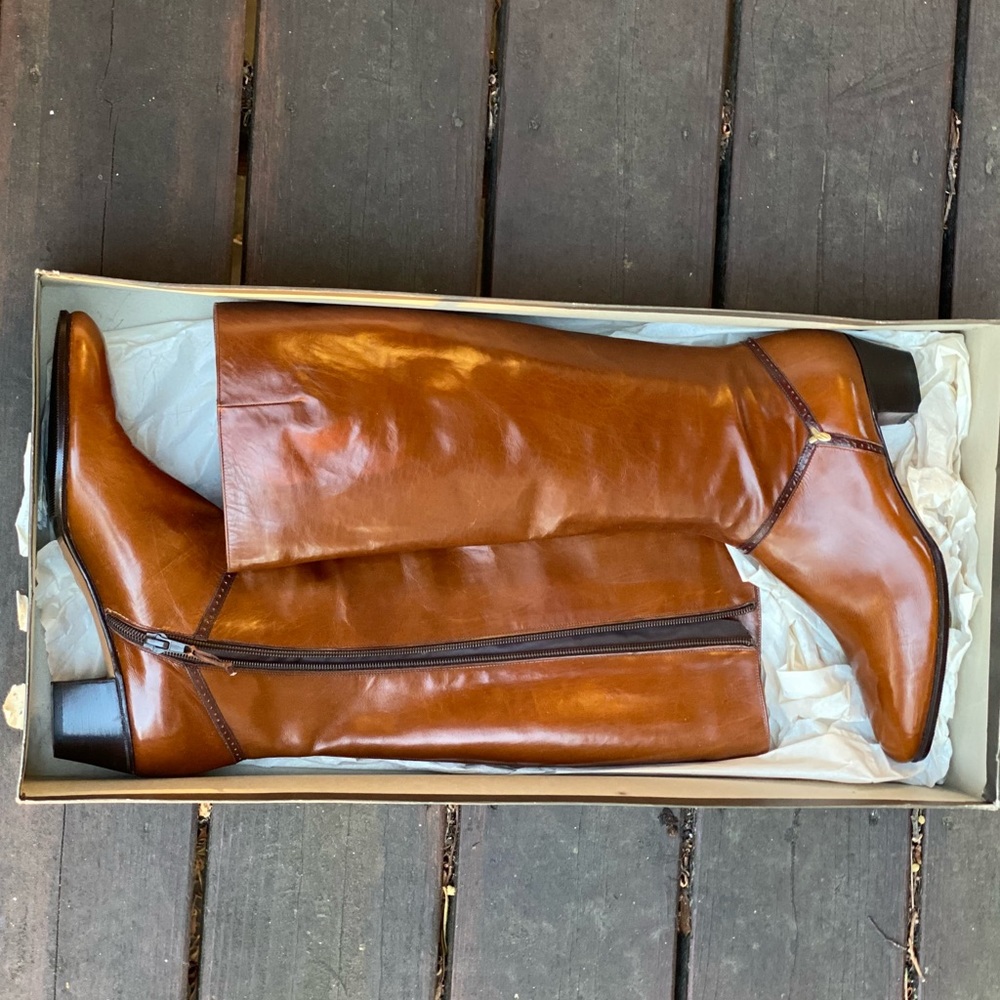 Salvatore Ferragamo leather boots